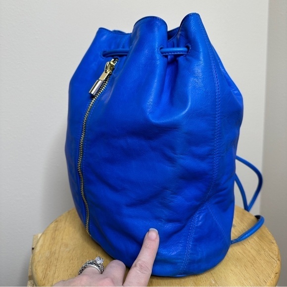 Elizabeth and James Electric Blue Leather Cinch Top Backpack Bucket Bag main image 9